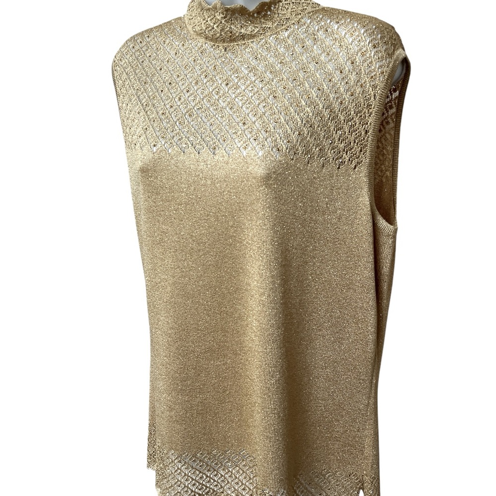 St. John Gold Sleeveless Top